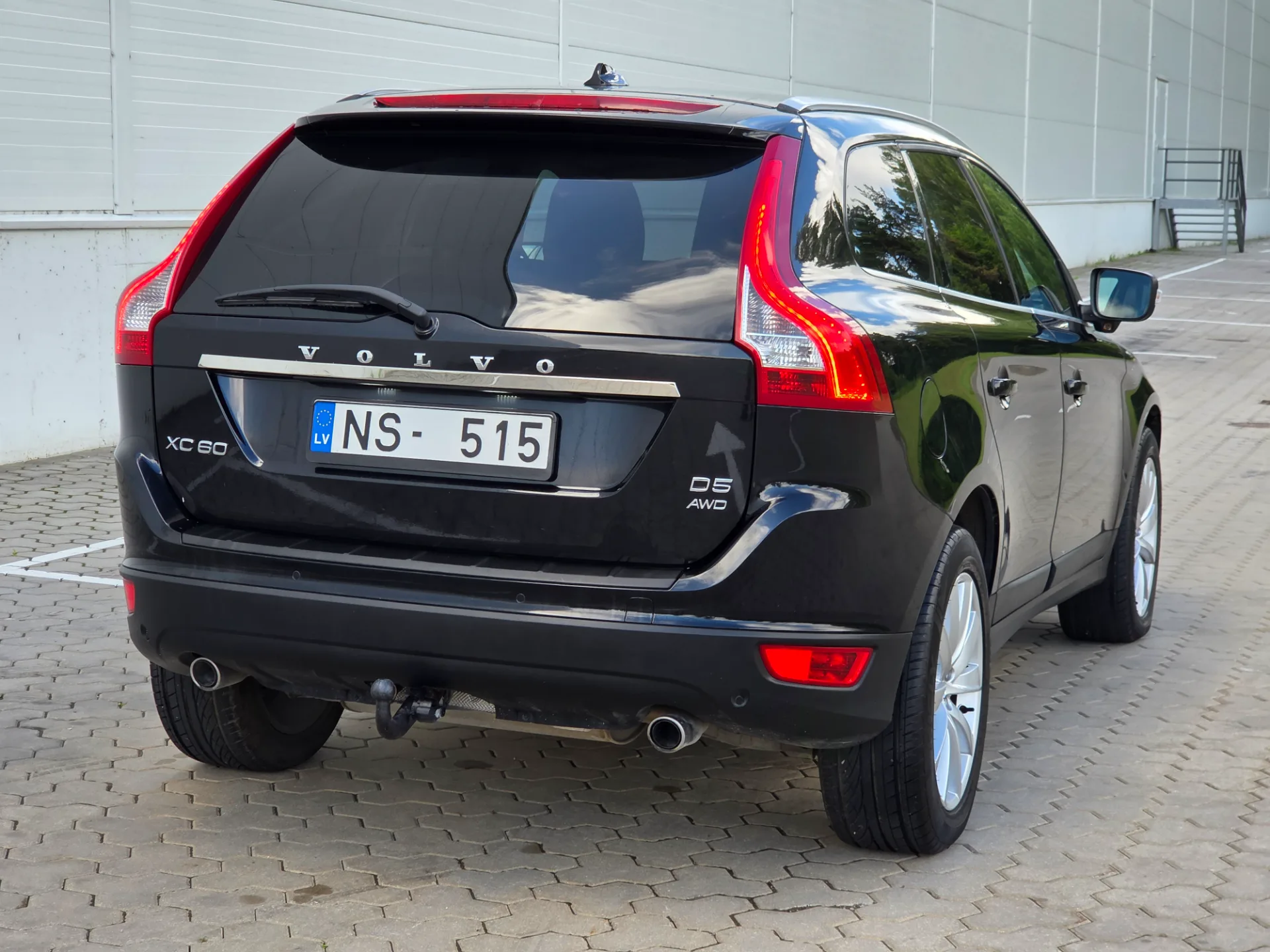 VOLVO XC60, 2011 — 14