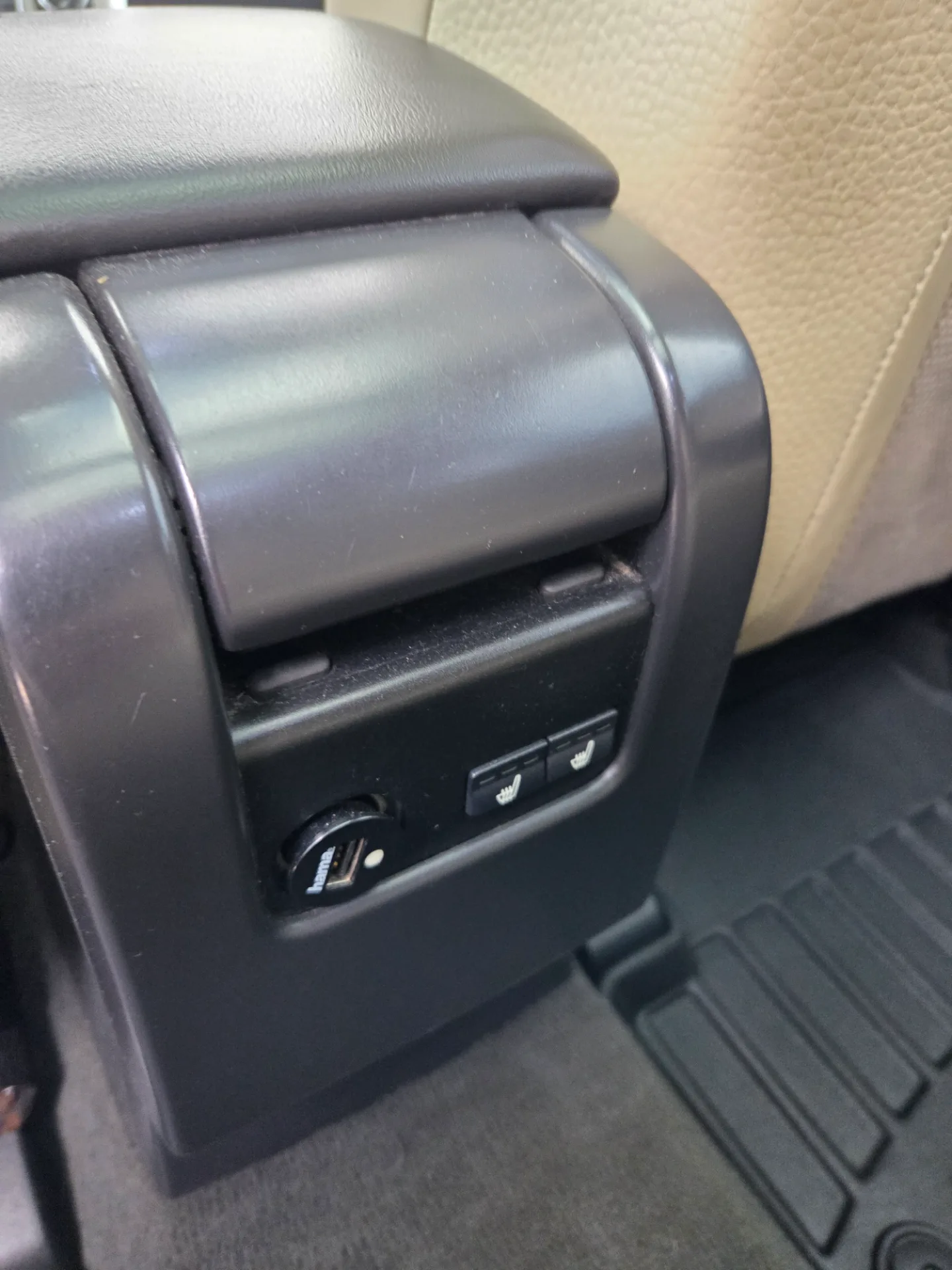 VOLVO XC60, 2011 — 35