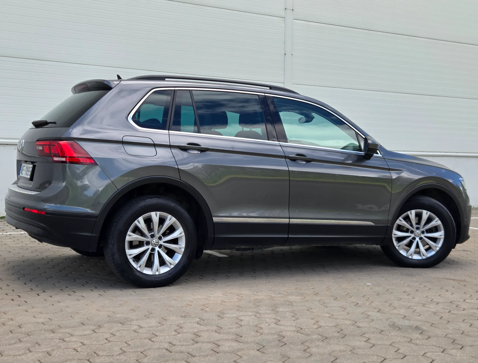 Volkswagen Tiguan, 2019 — 13