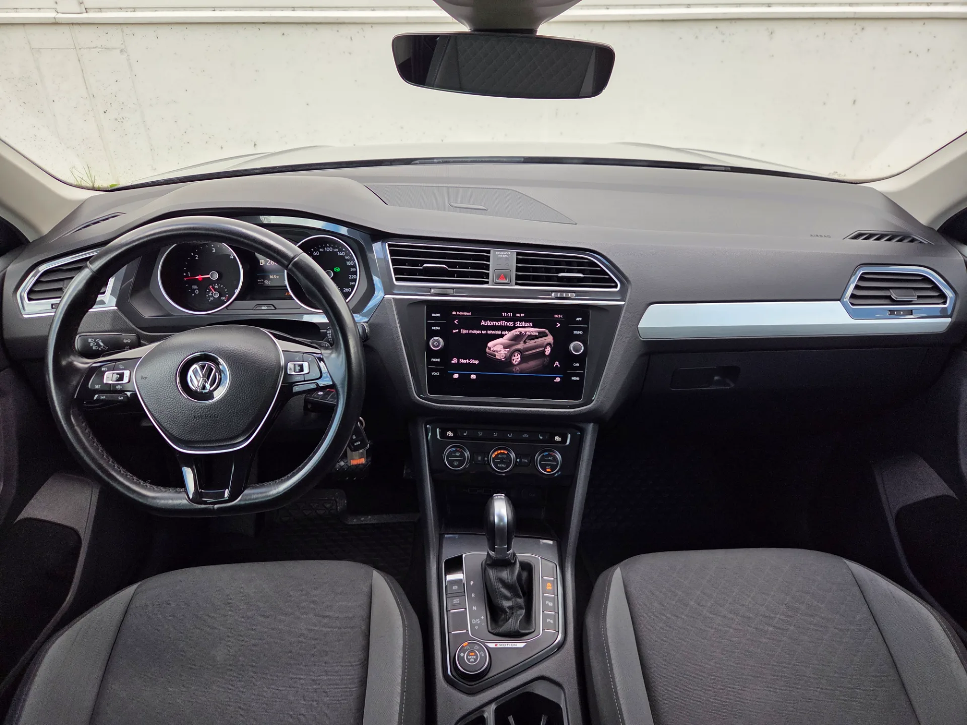 Volkswagen Tiguan, 2019 — 32