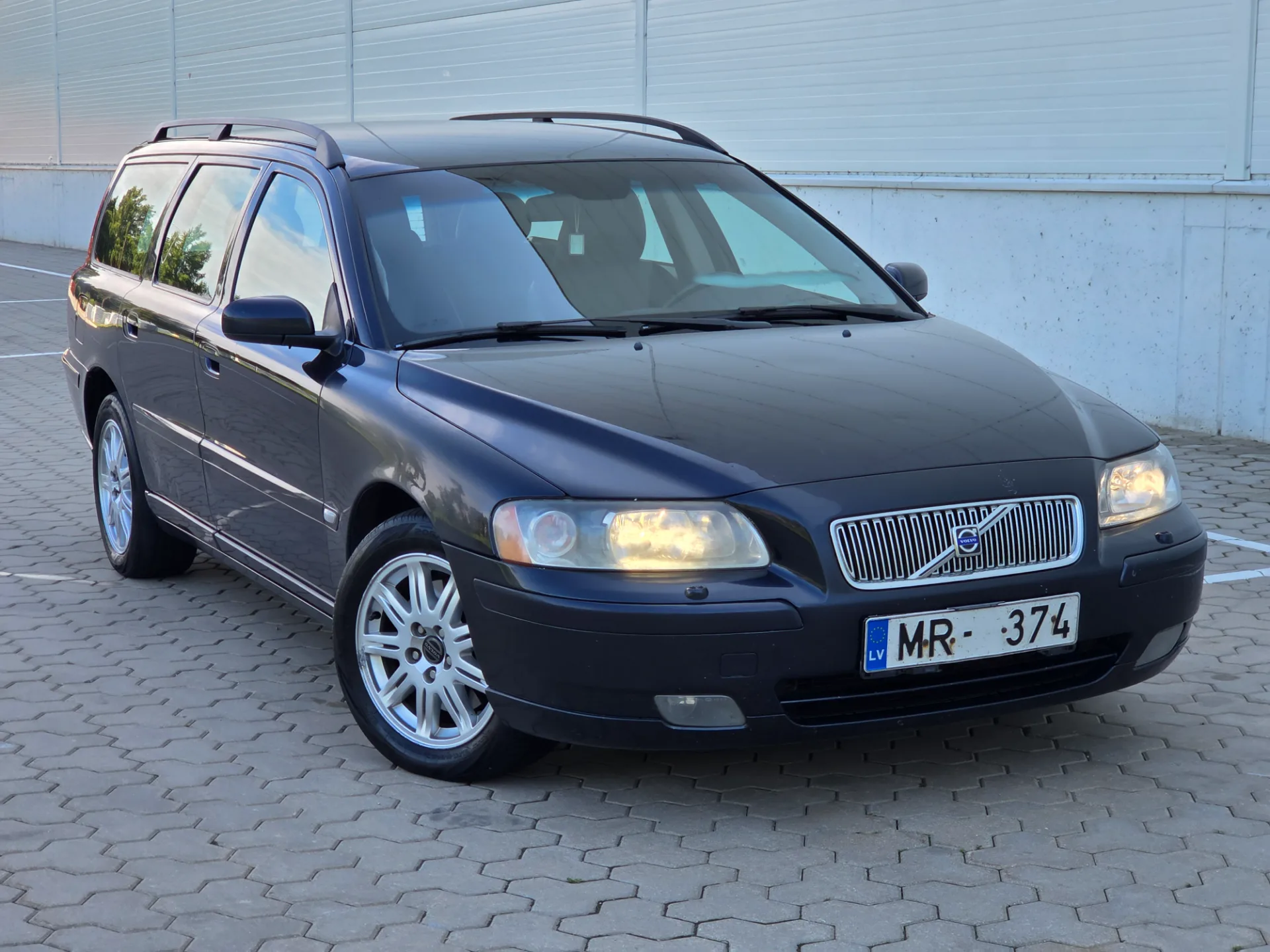 Volvo V70, 2006 — 15
