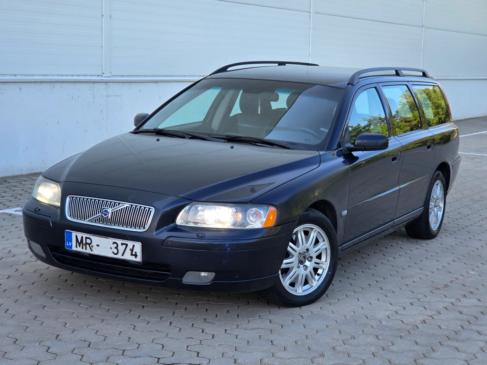Volvo V70, 2006 — 23