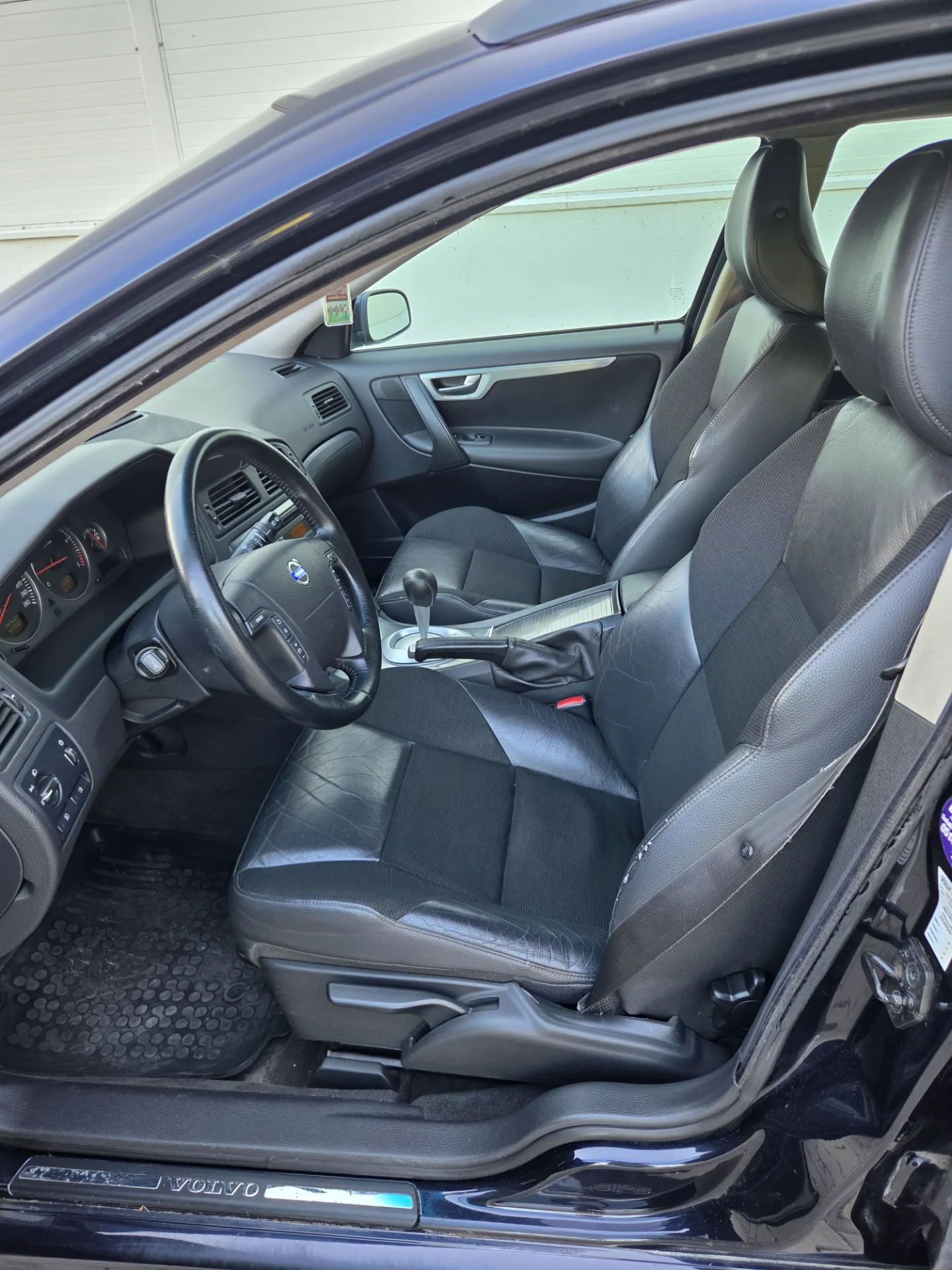 Volvo V70, 2006 — 32