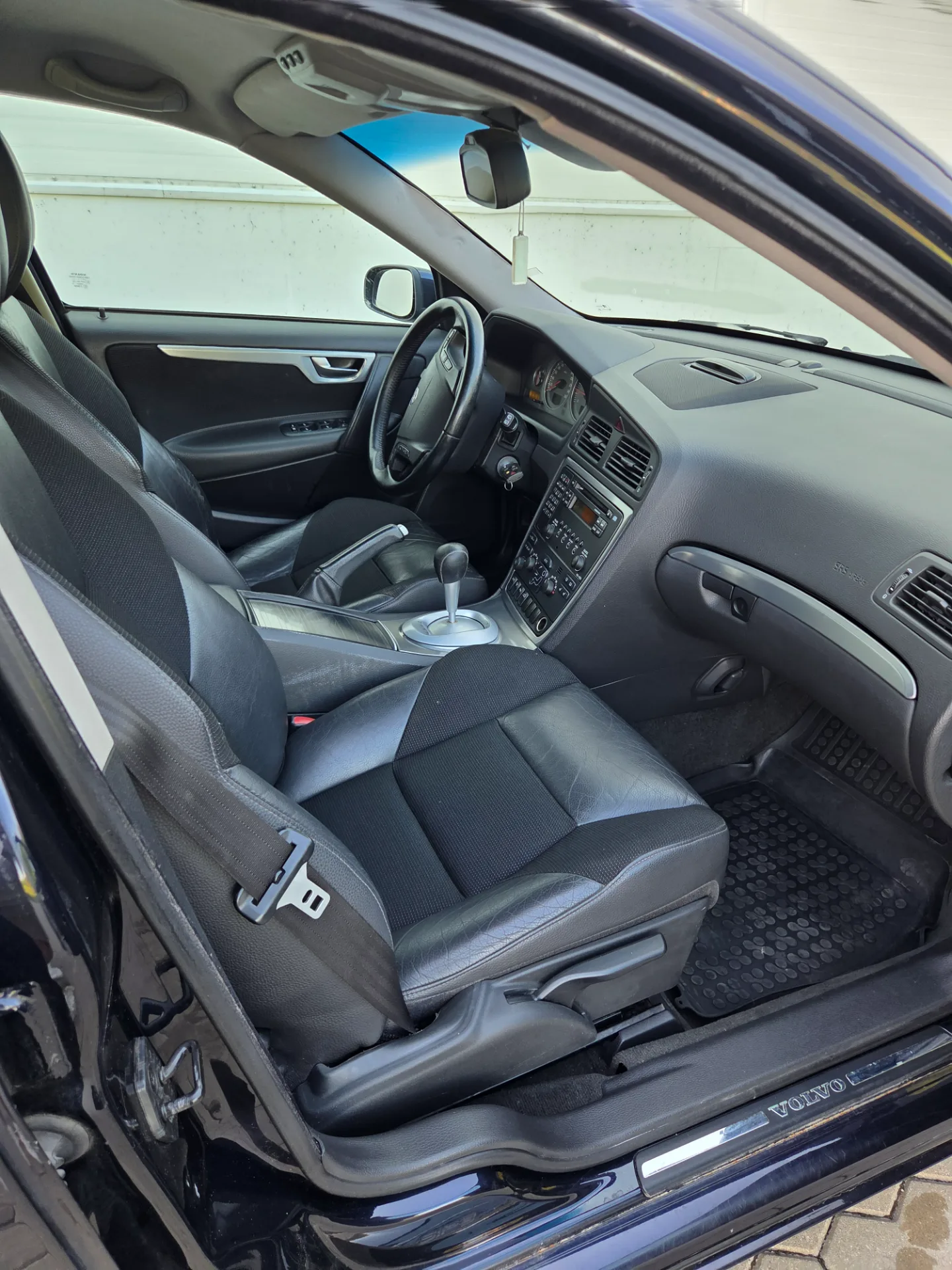 Volvo V70, 2006 — 35