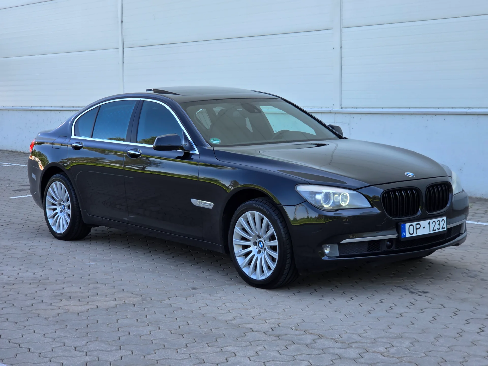 BMW 730, 2011 — 4