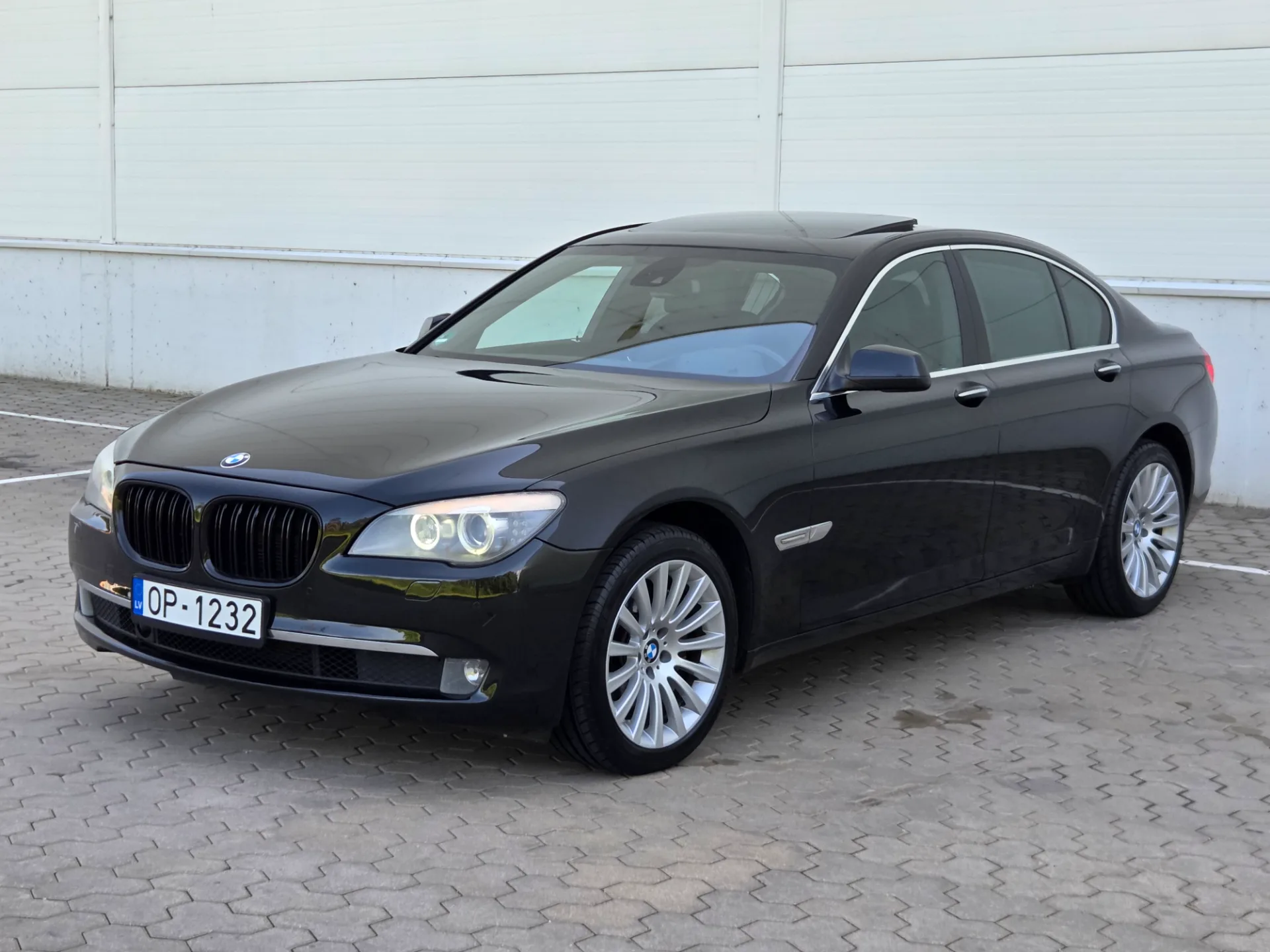 BMW 730, 2011 — 10