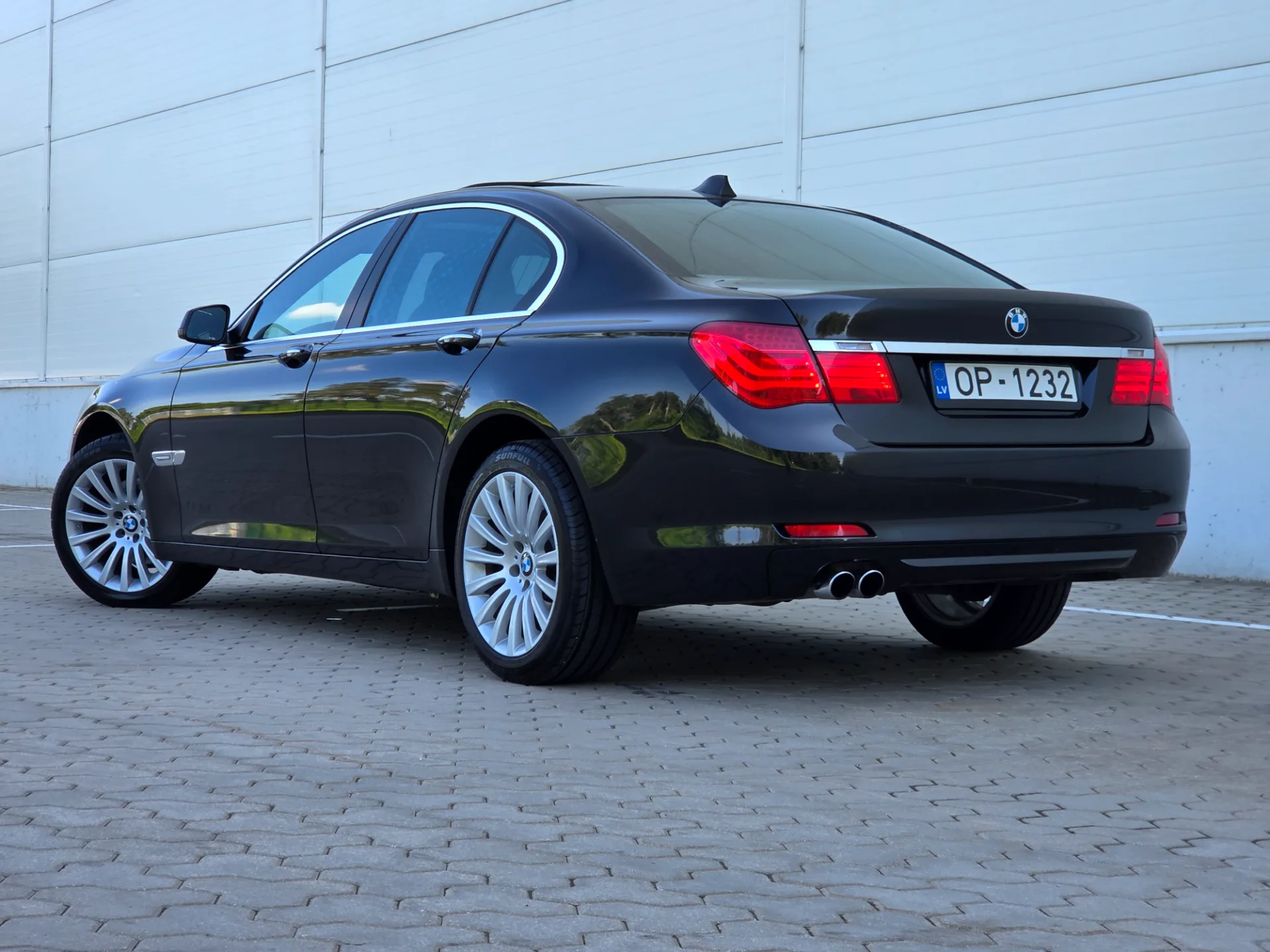 BMW 730, 2011 — 24