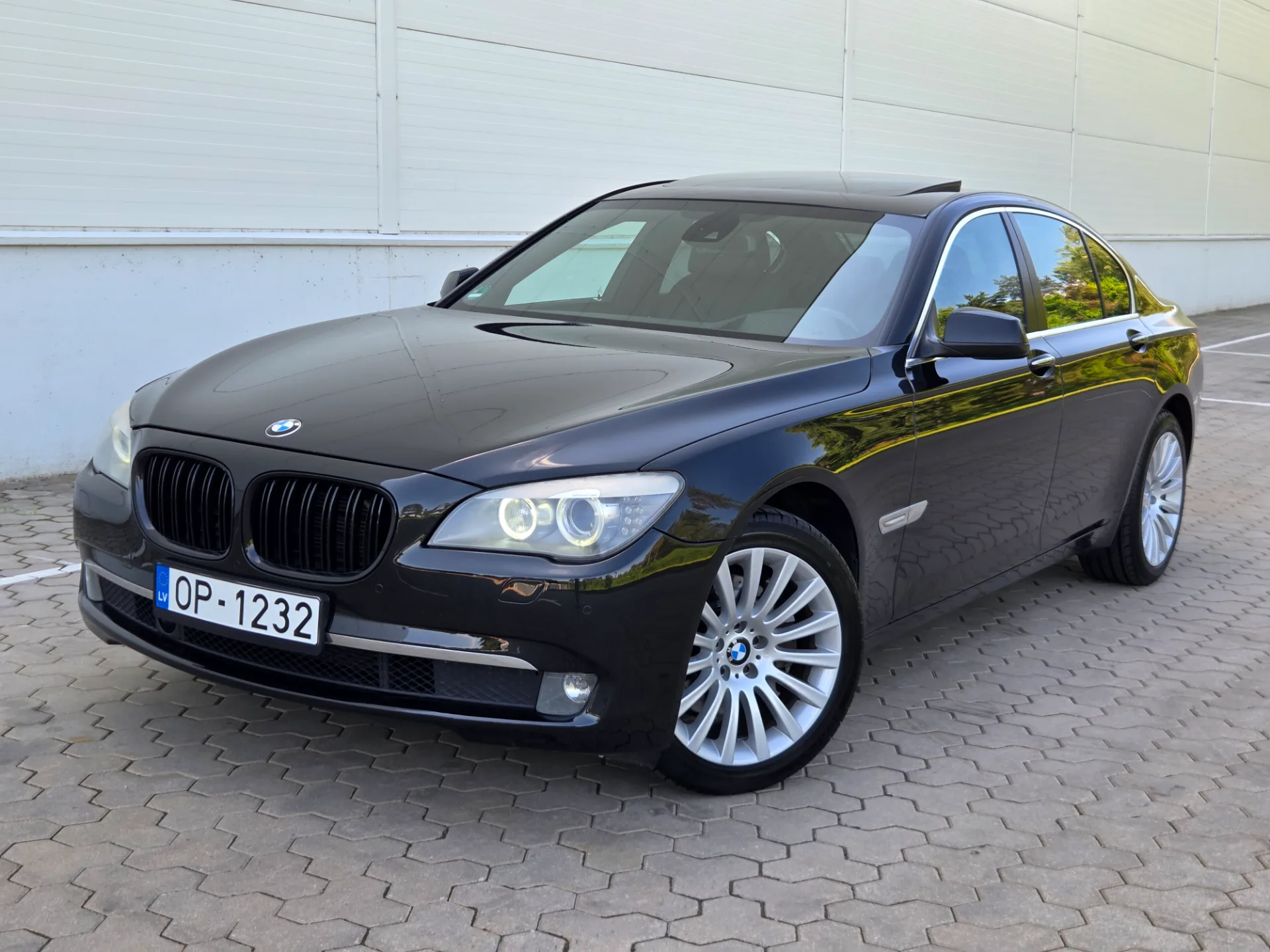 BMW 730, 2011 — 25