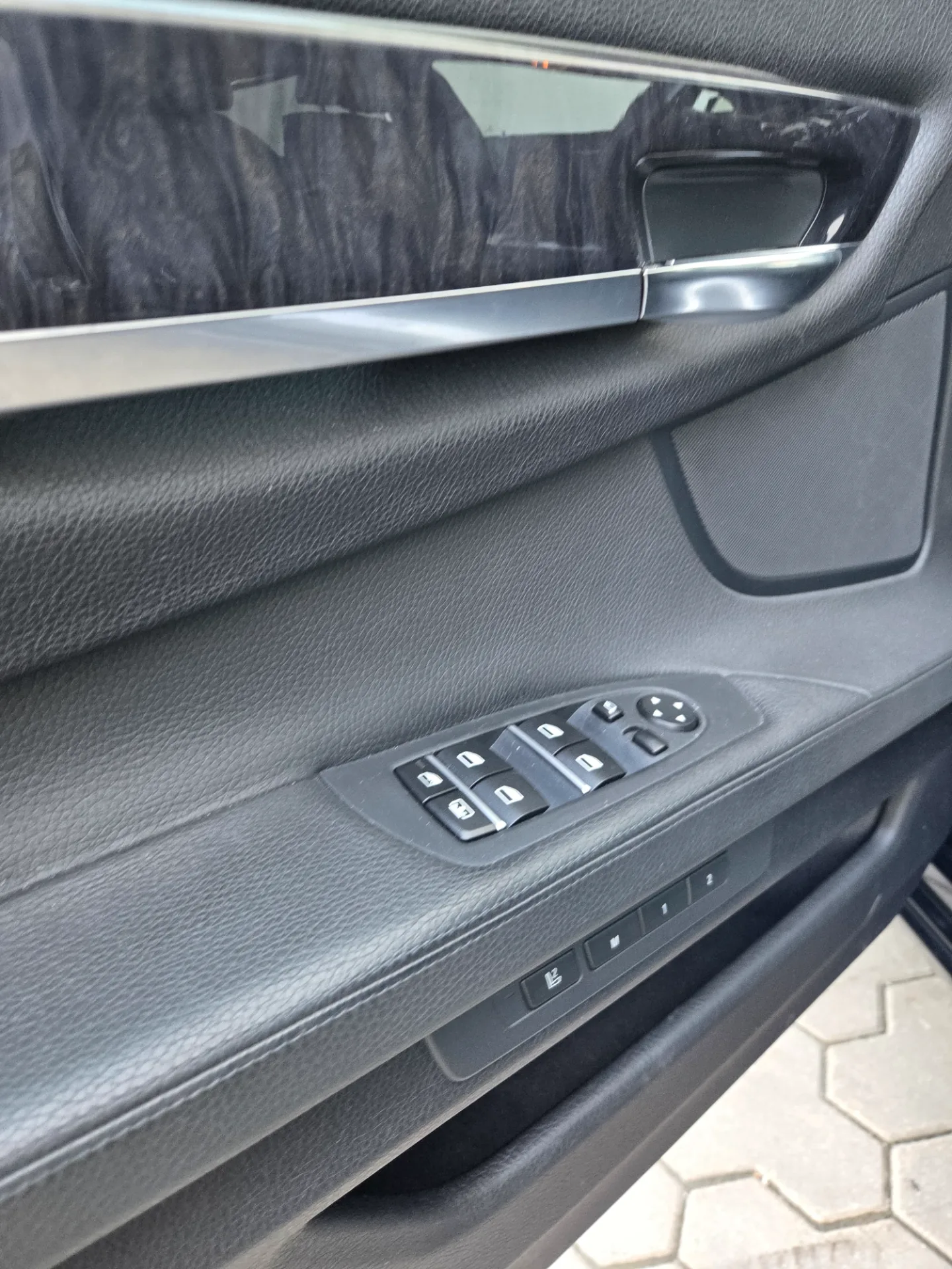 BMW 730, 2011 — 30