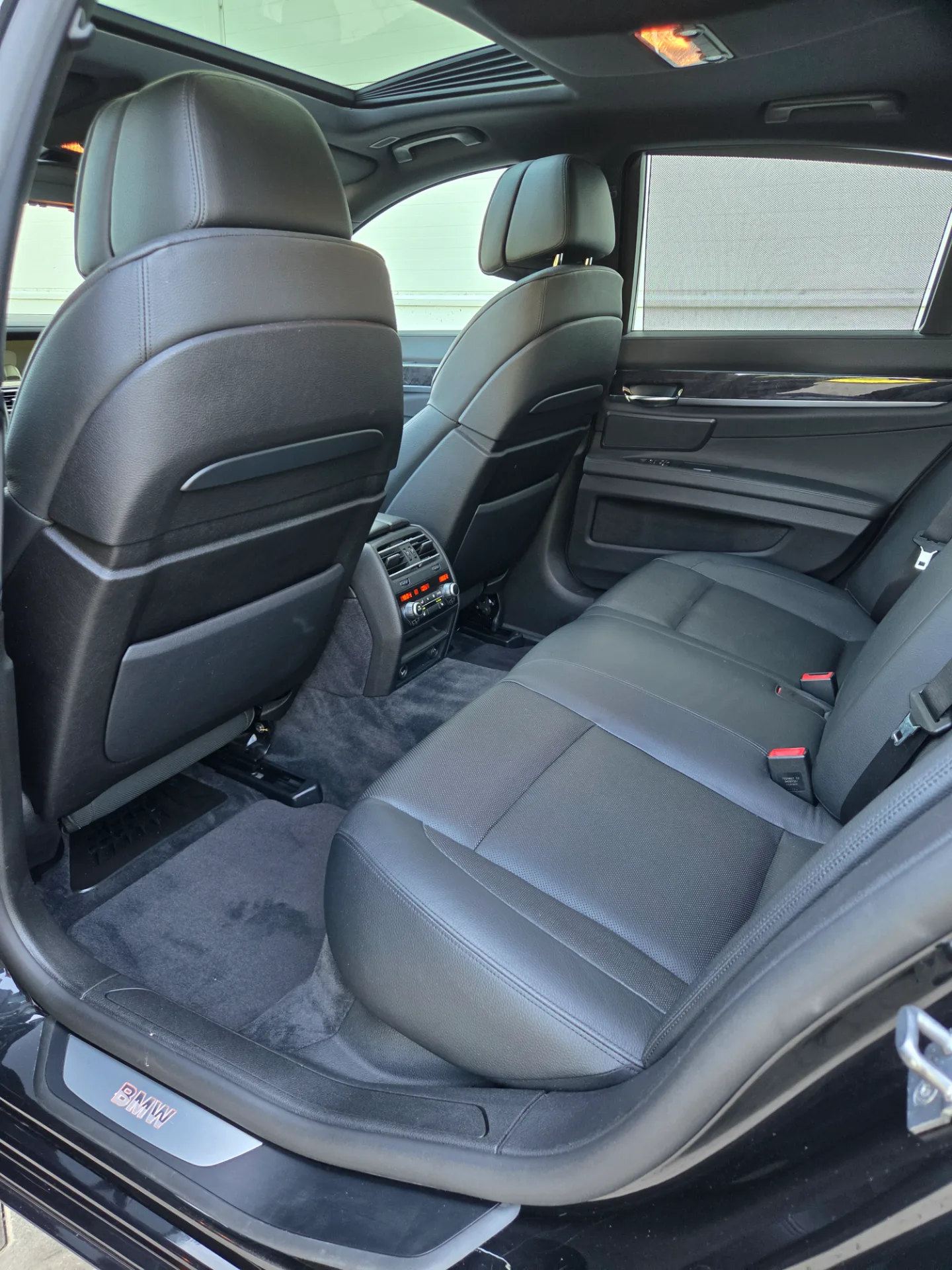 BMW 730, 2011 — 31