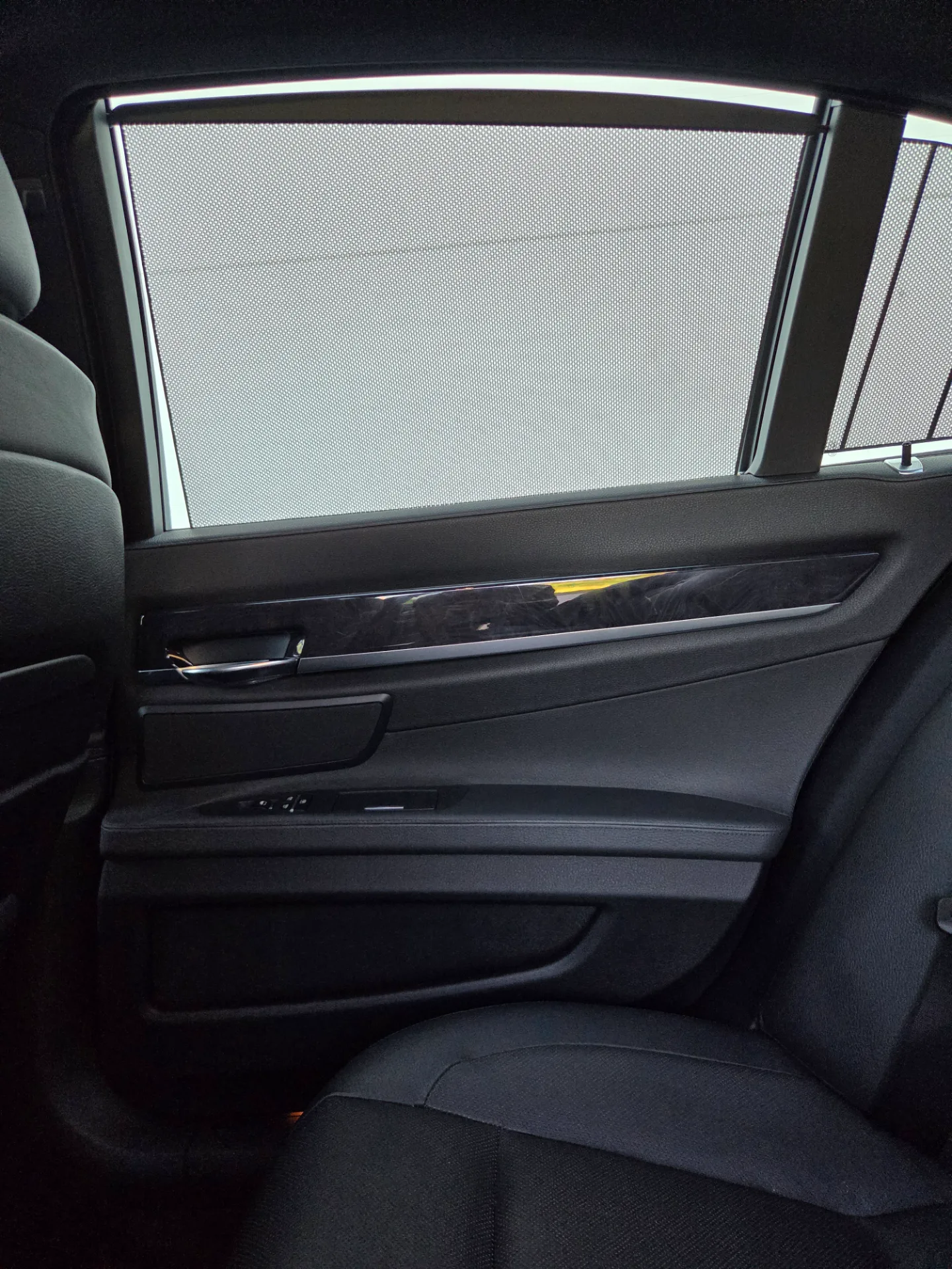 BMW 730, 2011 — 37
