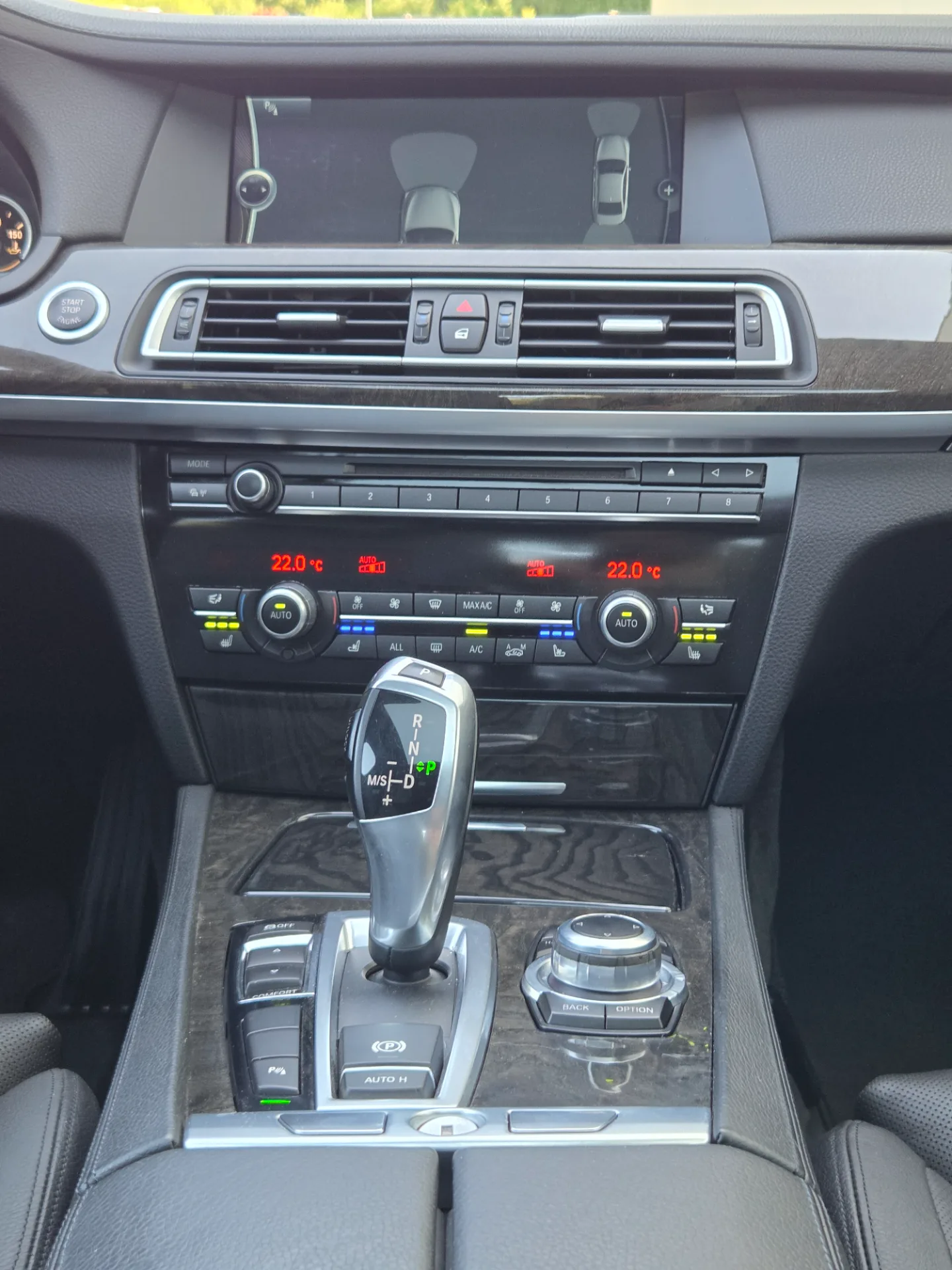 BMW 730, 2011 — 38