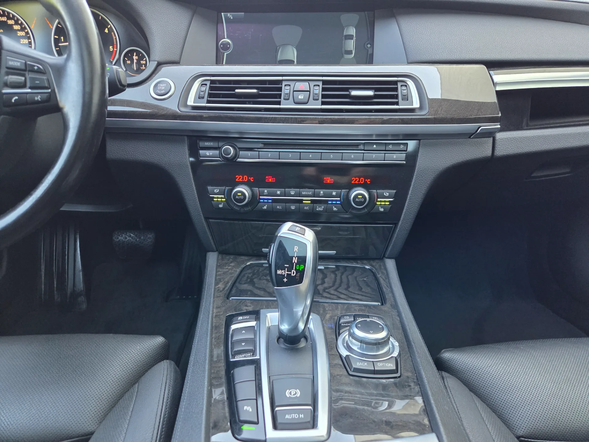 BMW 730, 2011 — 39