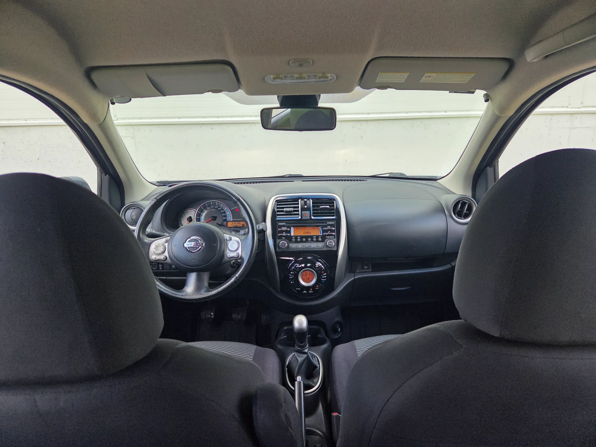 Nissan Micra, 2015 — 19